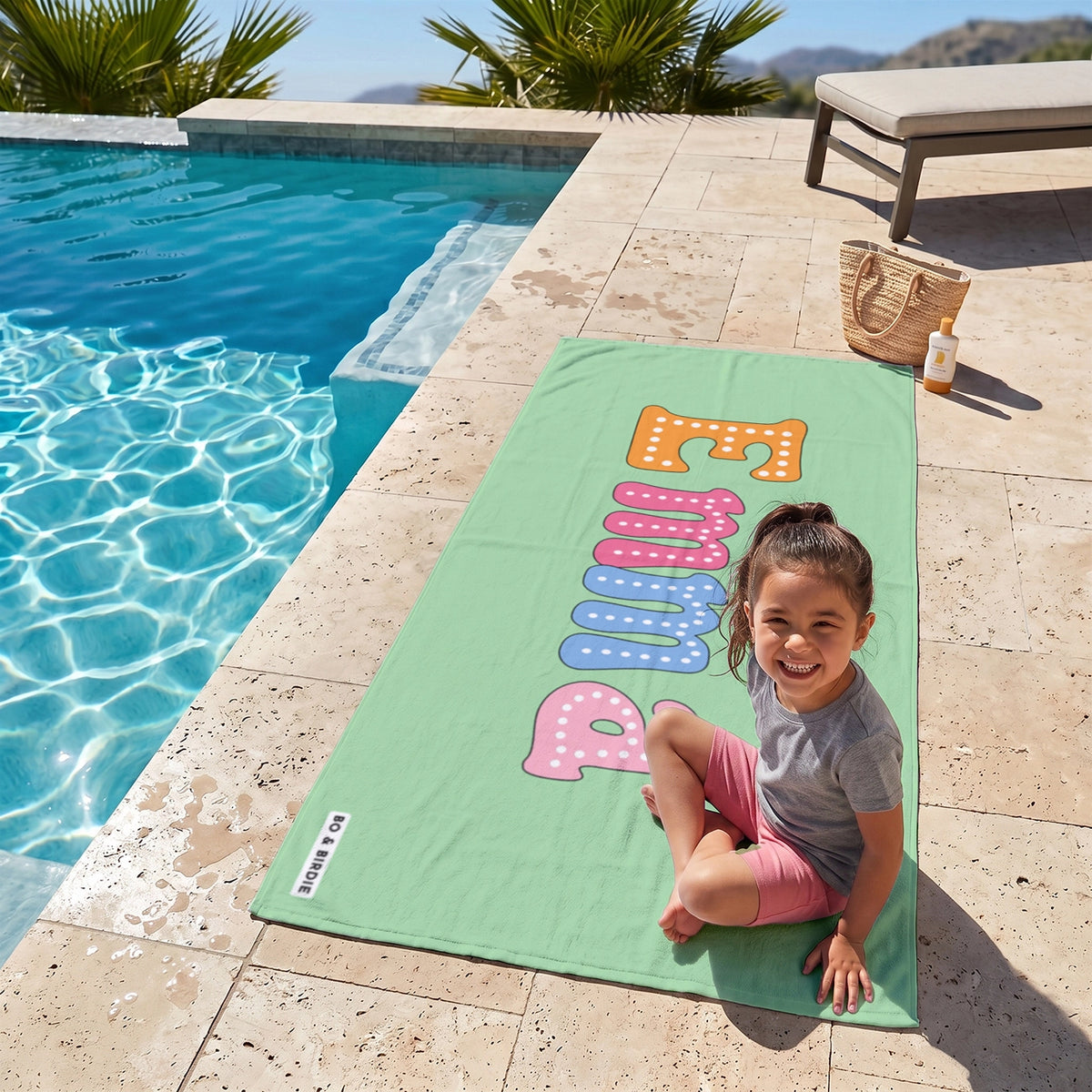 Serviette de Plage pour enfant personnalisée "Nom" — Vue 3 market_france